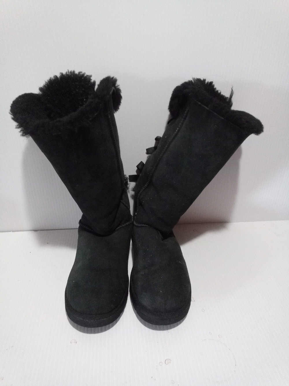 UGG Bailey Bow Tall Women’s Black Suede Shearling Lined Knee High Boot Sz 8